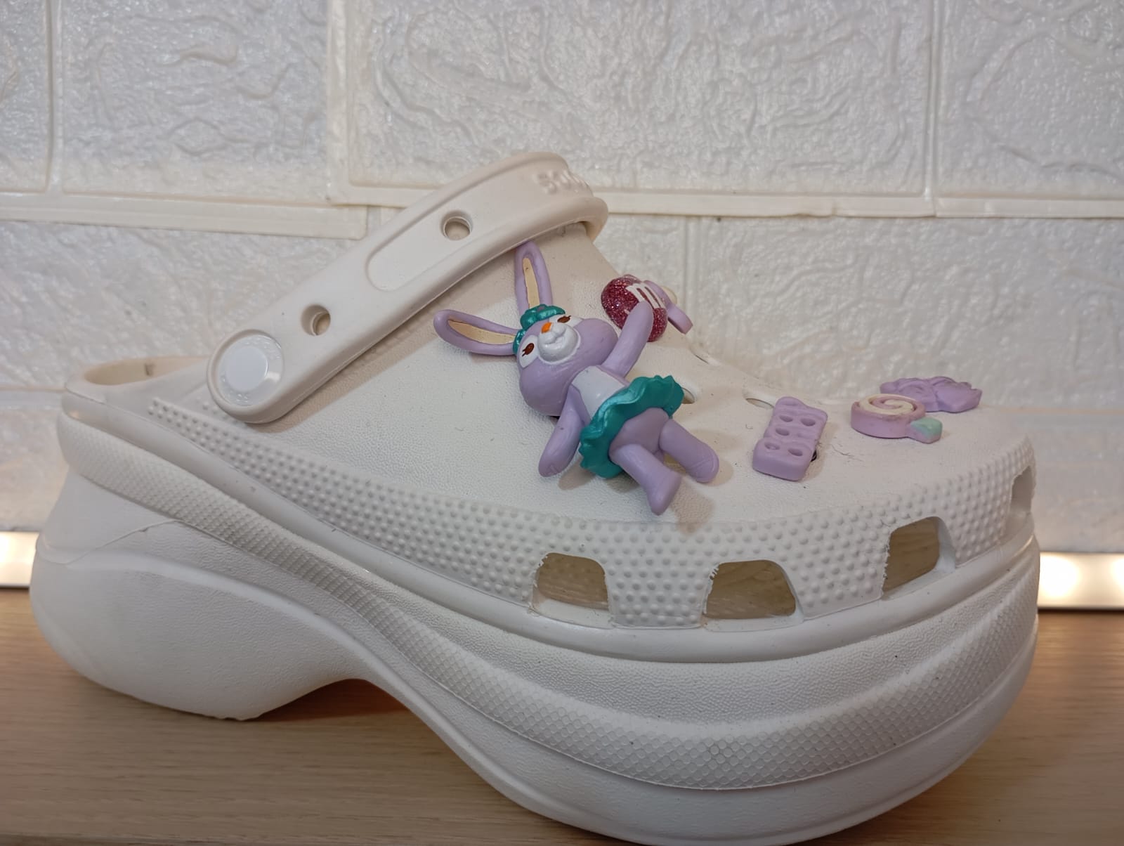 BAE CLOG -BAE CLOG WHITE W5-W9 -berkah, sehat, bahagia selalu. Senyum aja dulu