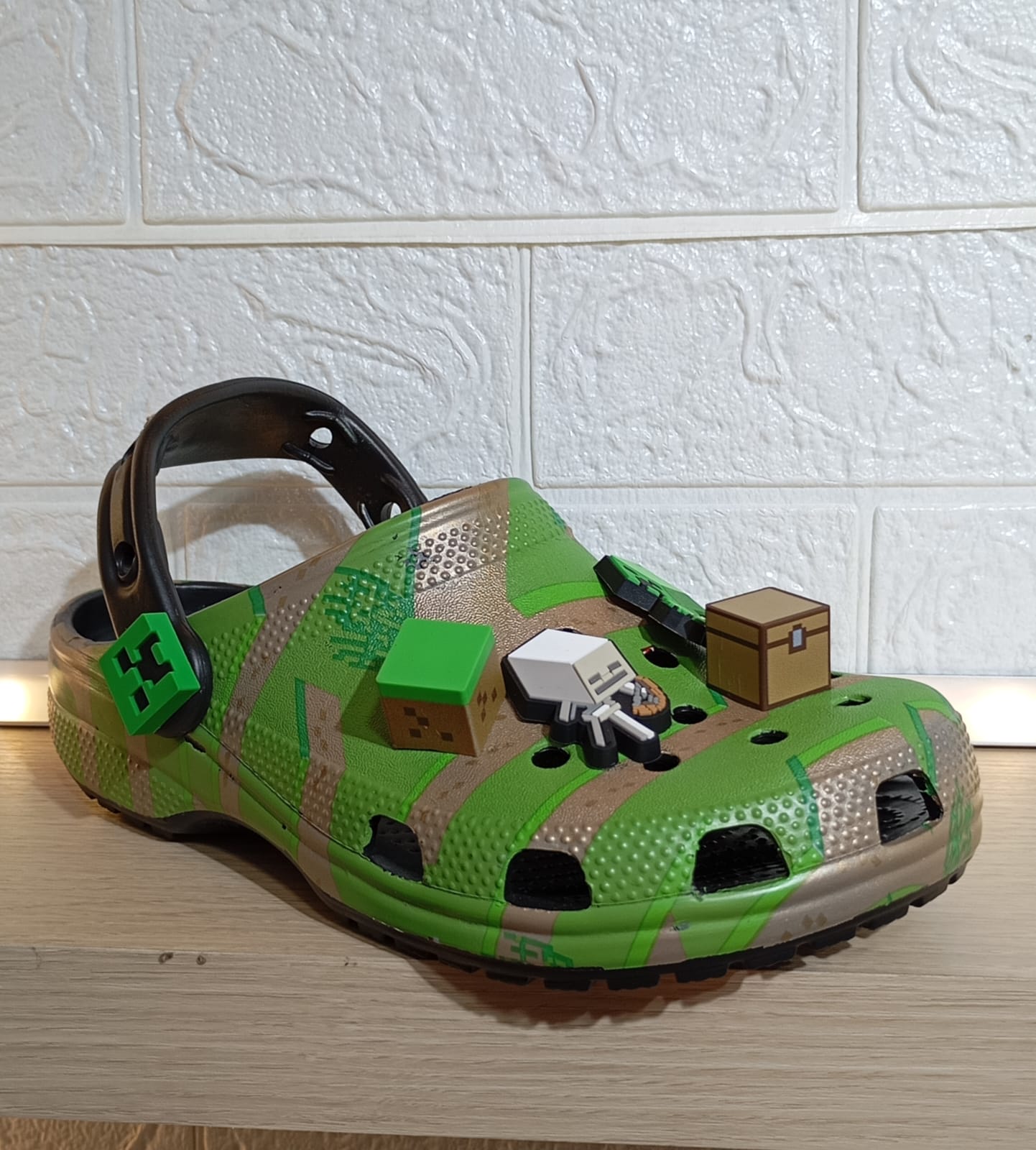 SANDAL ANAK-MINECRAFT TALI HITAM C8-J3-berkah, sehat, bahagia selalu. Senyum aja dulu