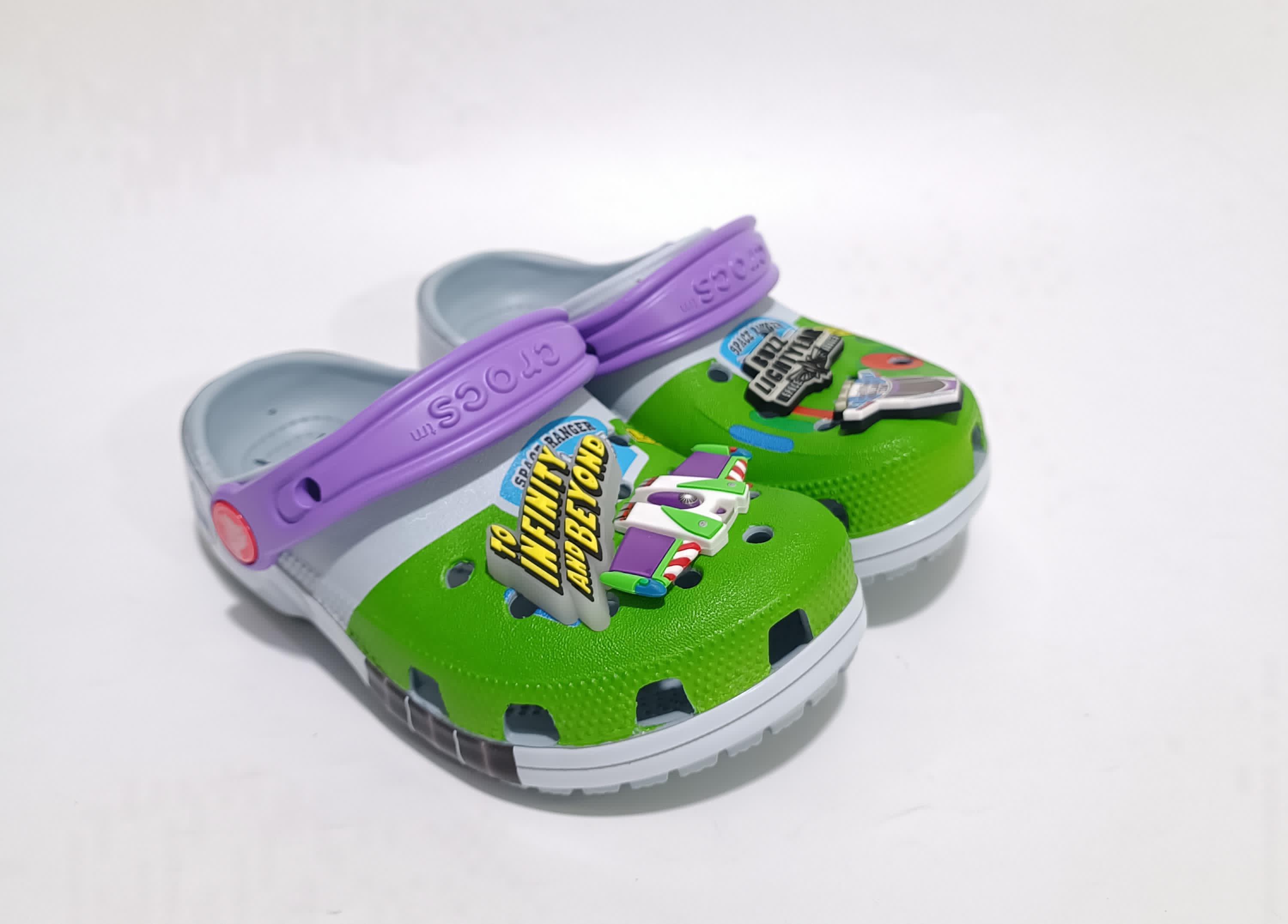 SANDAL ANAK-BUZZ LIGHT YEAR C8-J3-berkah, sehat, bahagia selalu. Senyum aja dulu