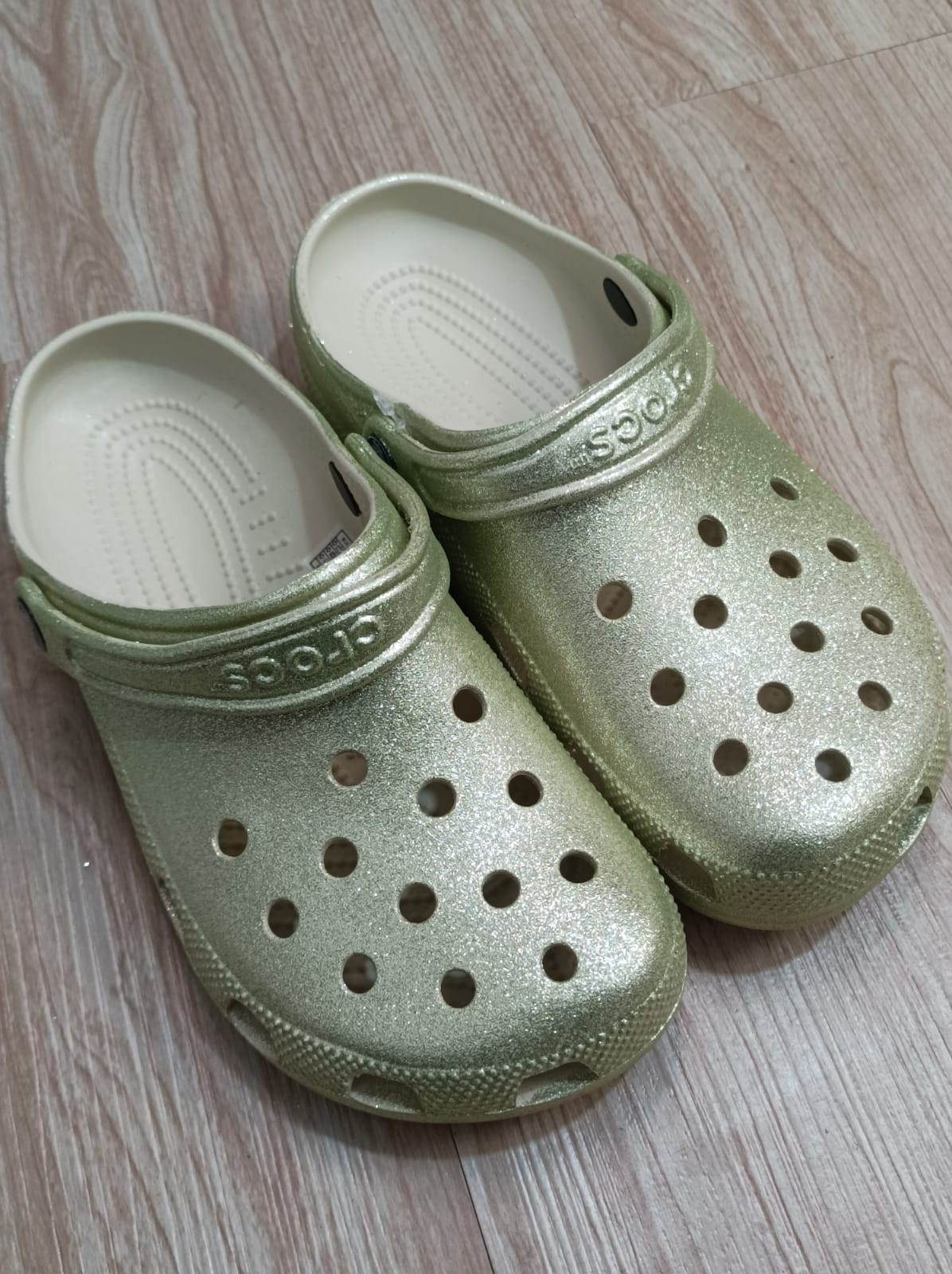 GLITTER FLAT-GLITTER FLAT GOLD M4-M7-berkah, sehat, bahagia selalu. Senyum aja dulu