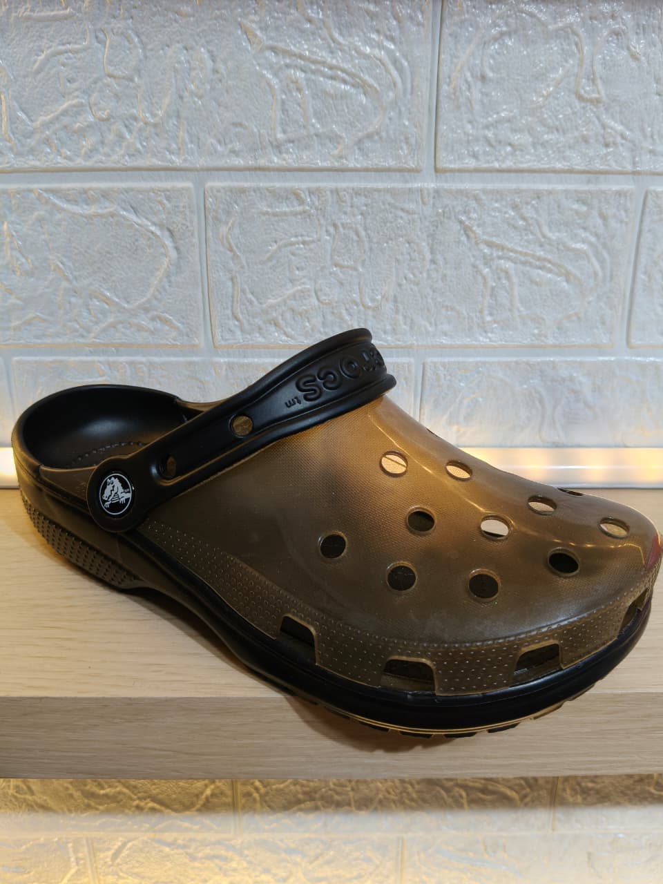 TRANSLUCENT CLOG-TRANSLUCENT BLACK M3-M7-berkah, sehat, bahagia selalu. Senyum aja dulu