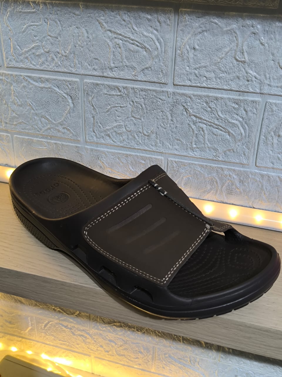 YUKON-YUKON MESA SLIDE ESPRESSO M7-M11-berkah, sehat, bahagia selalu. Senyum aja dulu