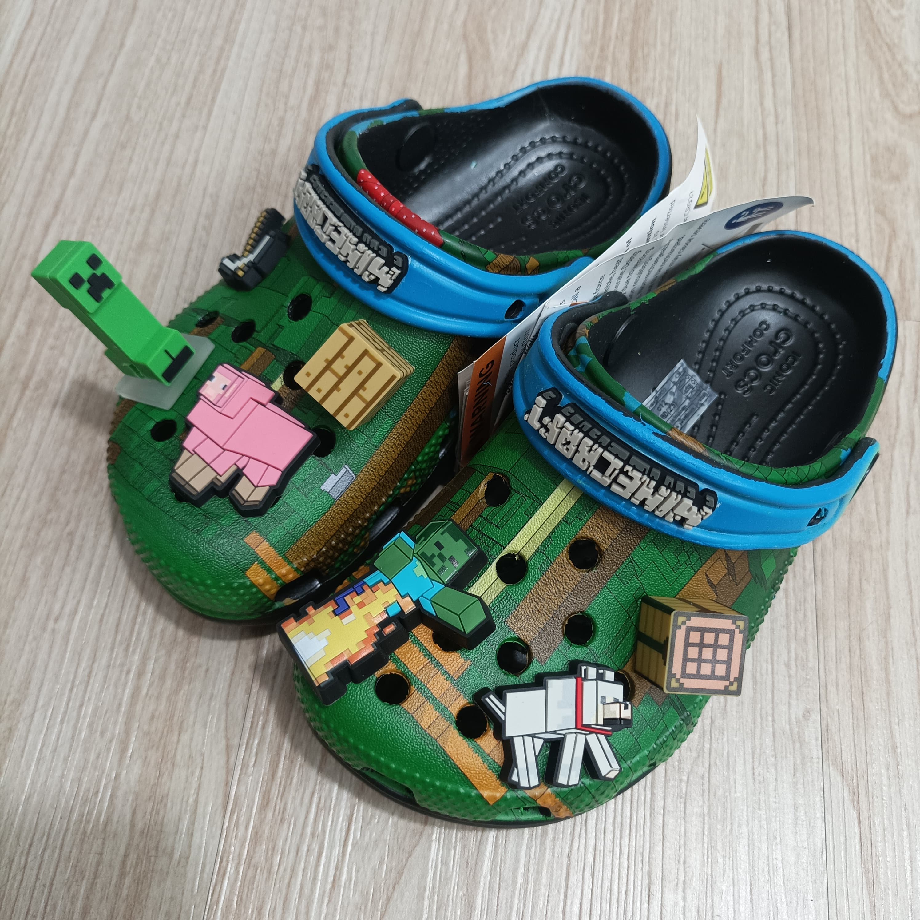 SANDAL ANAK-MINECRAFT NEW TALI BLUE C7-J3-berkah, sehat, bahagia selalu. Senyum aja dulu