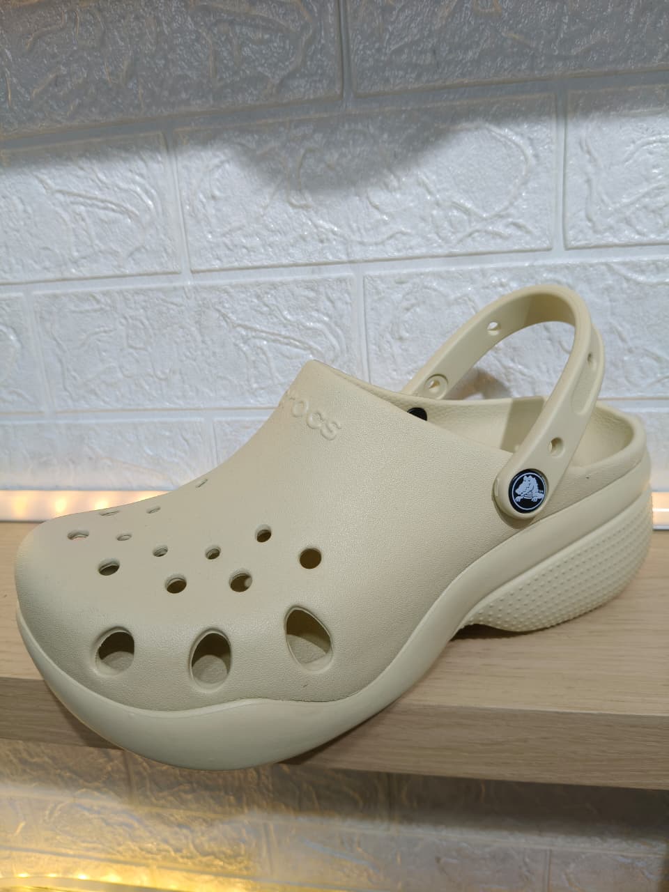 AURA CLOG-AURA CLOG CREAM M3-M7-berkah, sehat, bahagia selalu. Senyum aja dulu